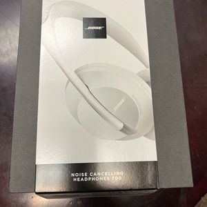 Bose Headphones 🎧